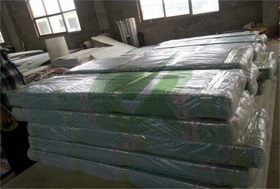 small pattern plastic road mat 20mm thick for foundation works